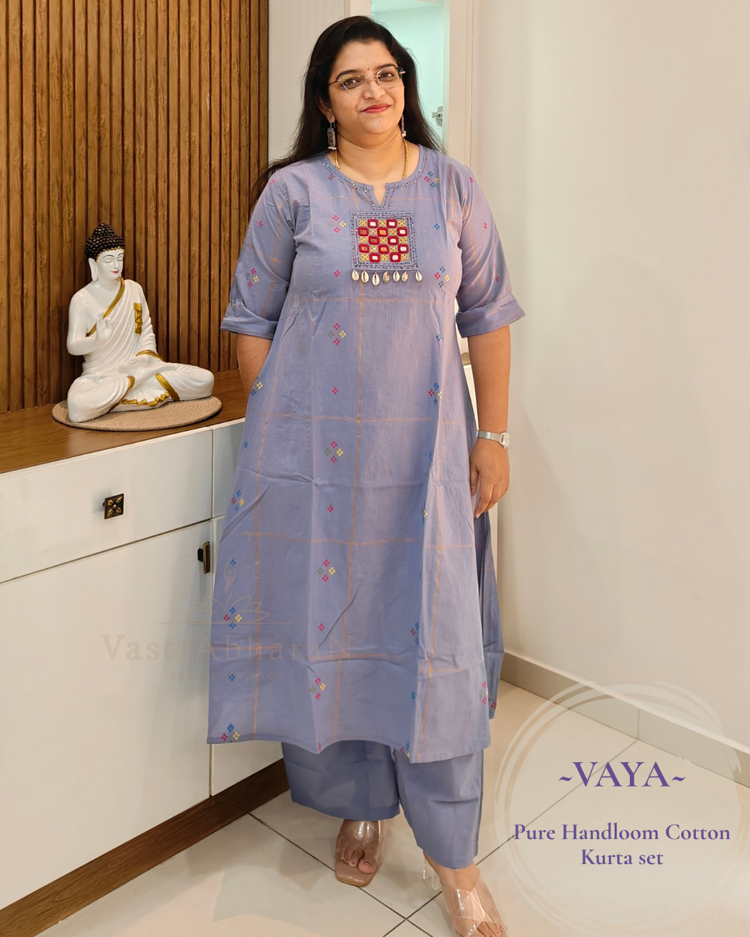 Light purple cotton kurta with mirror and shell work neckline AND POCKET