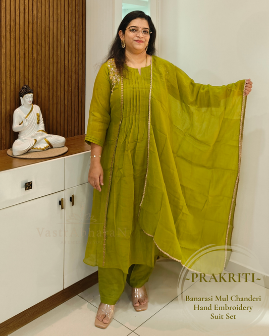 Green Banarasi Mul Chanderi A-line top with hand embroidery