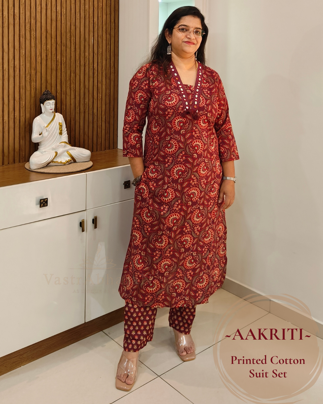 Maroon printed cotton top with embroidered side pockets