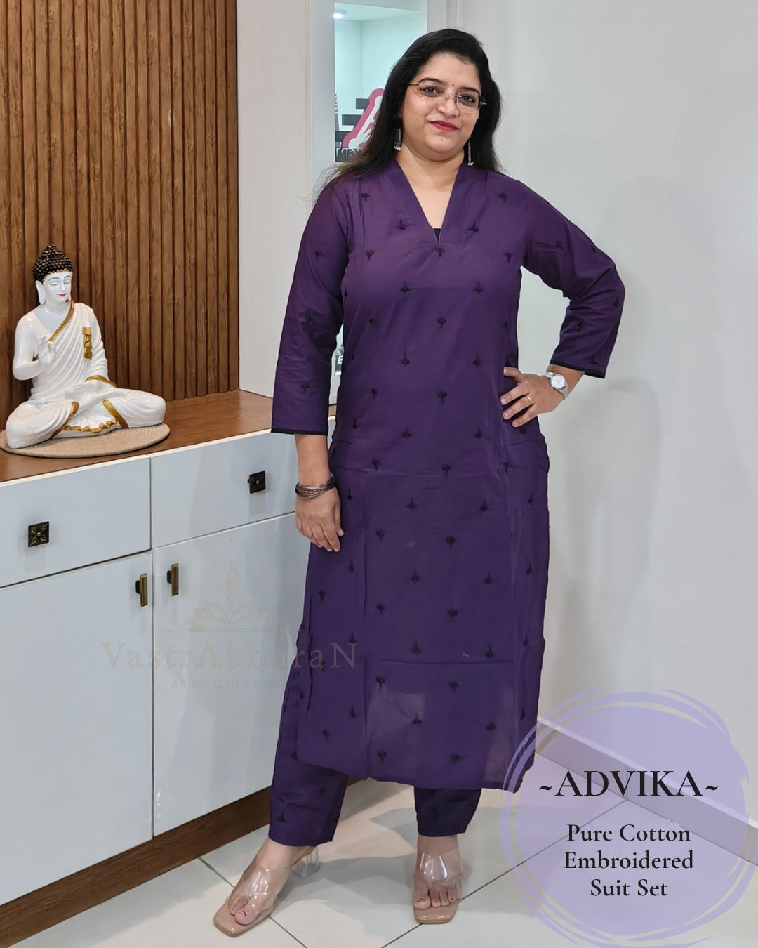 Purple pure 60x60 cotton straight-cut top with embroidery